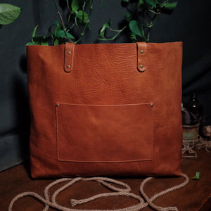 Light brown Dunham tote bag