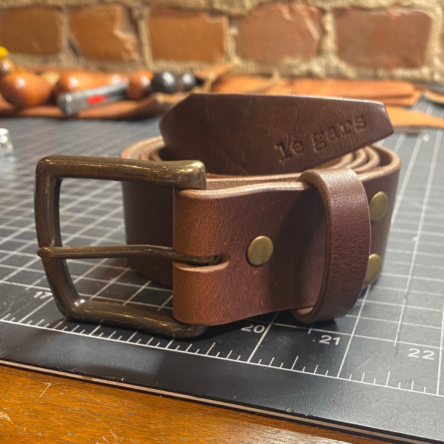 Ceinture en cuir rugged – Édition marron foncé