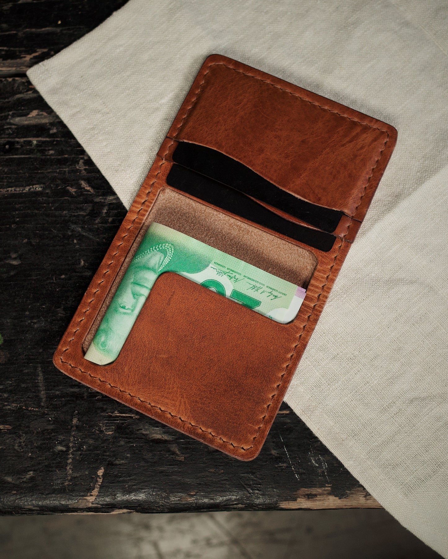 HoMa Wallet – English Tan Compact Men’s Leather Bifold (Horween Derby)