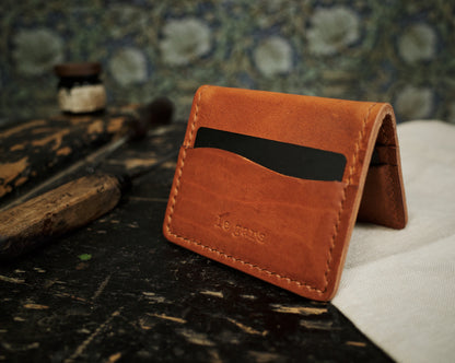 HoMa Wallet – English Tan Compact Men’s Leather Bifold (Horween Derby)