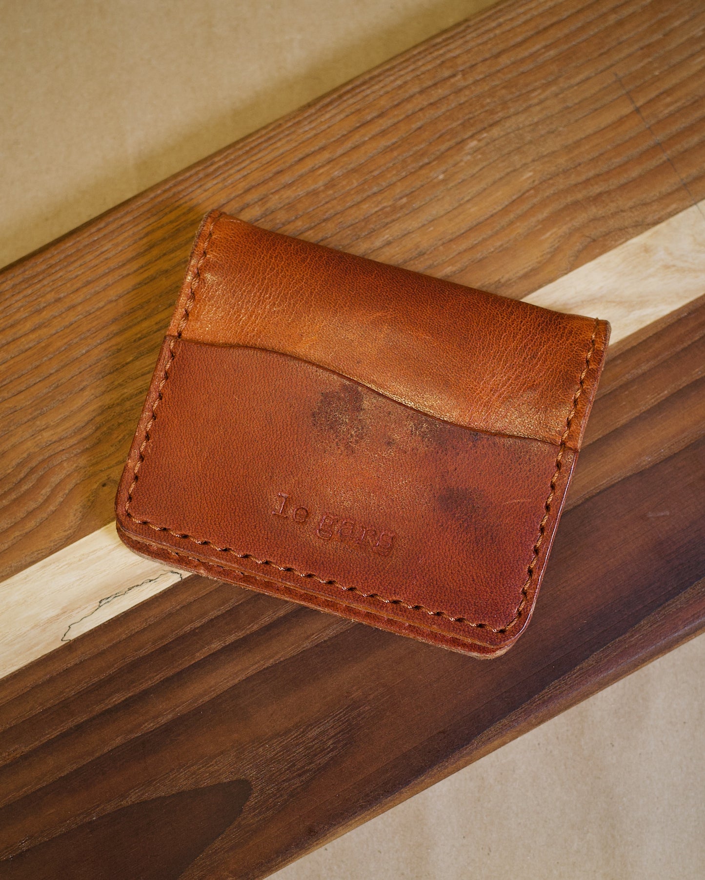 HoMa Wallet – English Tan Compact Men’s Leather Bifold (Horween Derby)