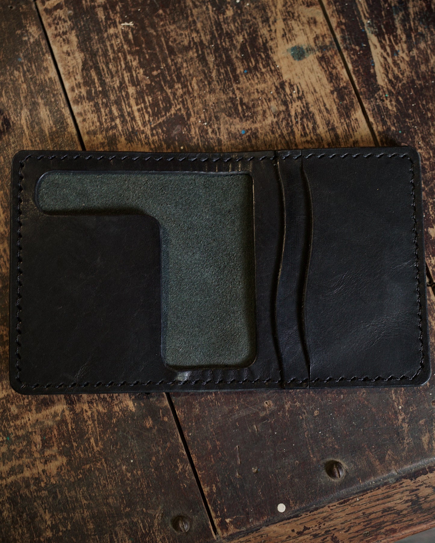 HoMa Wallet – Black Compact Men’s Leather Bifold (Horween Derby)