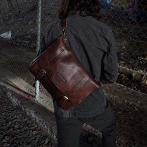 Dark-brown Champlain satchel