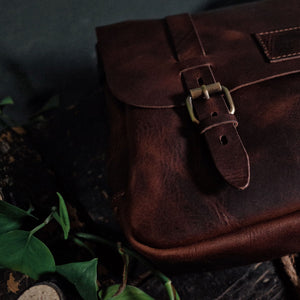 Dark-brown Champlain satchel