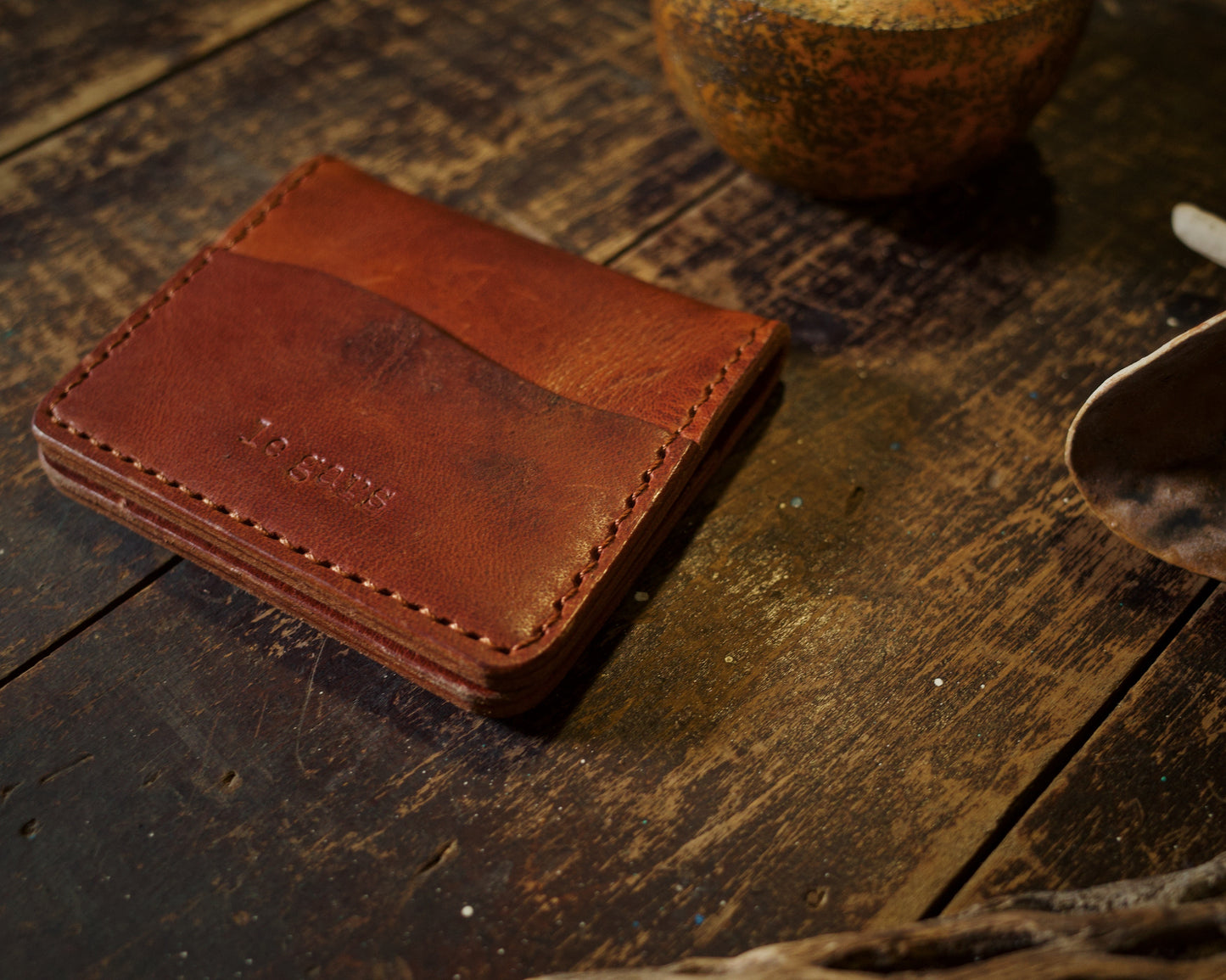 HoMa Wallet – English Tan Compact Men’s Leather Bifold (Horween Derby)