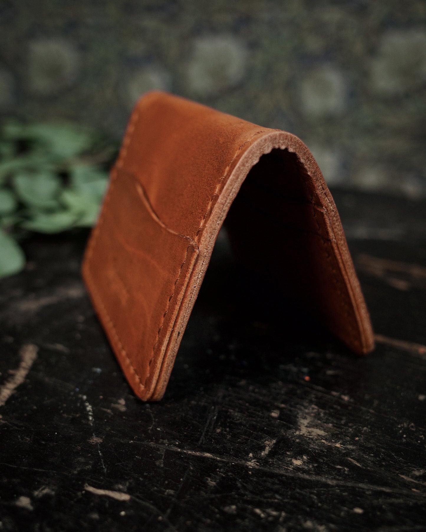 HoMa Wallet – English Tan Compact Men’s Leather Bifold (Horween Derby)