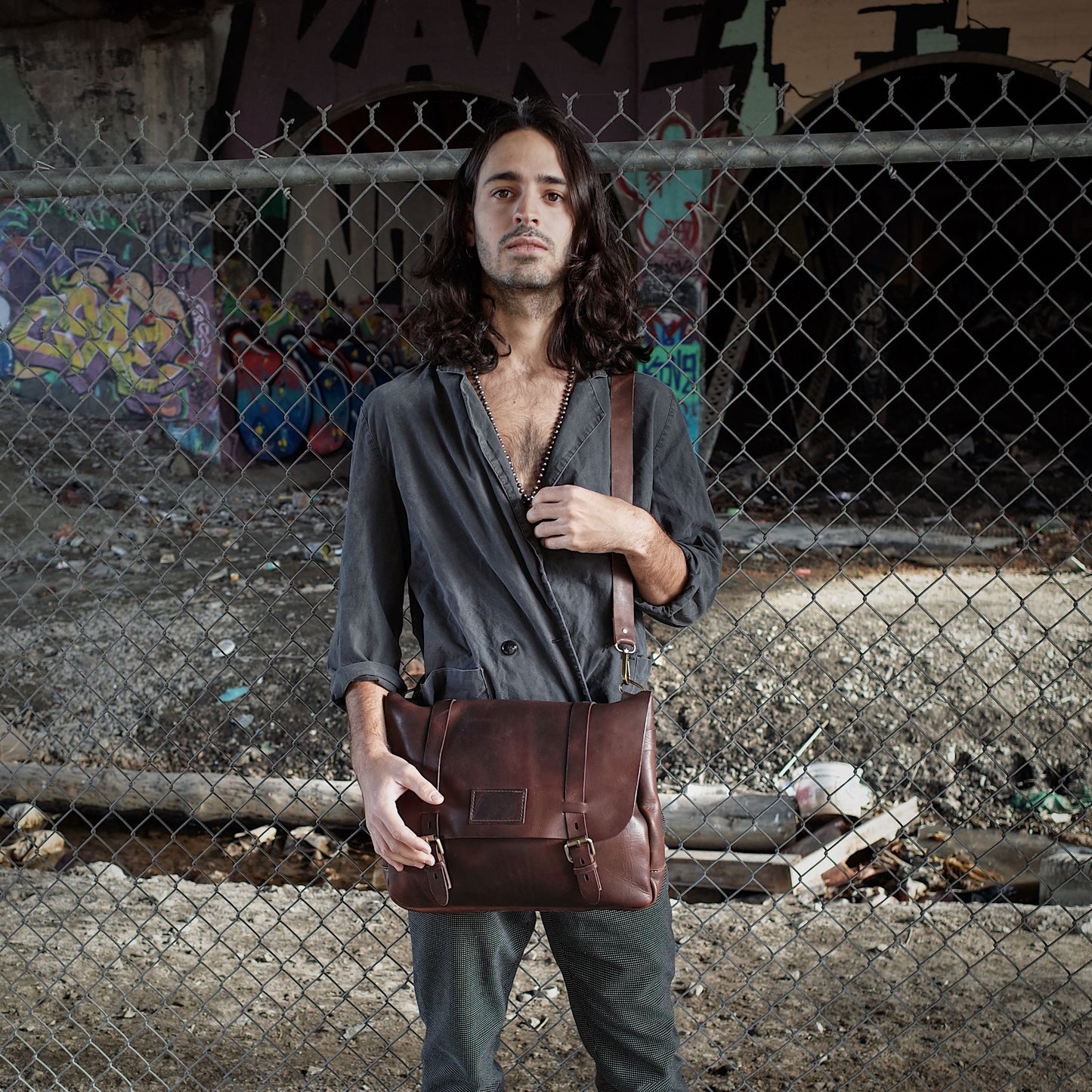 Durable mocha leather bag with a timeless design

