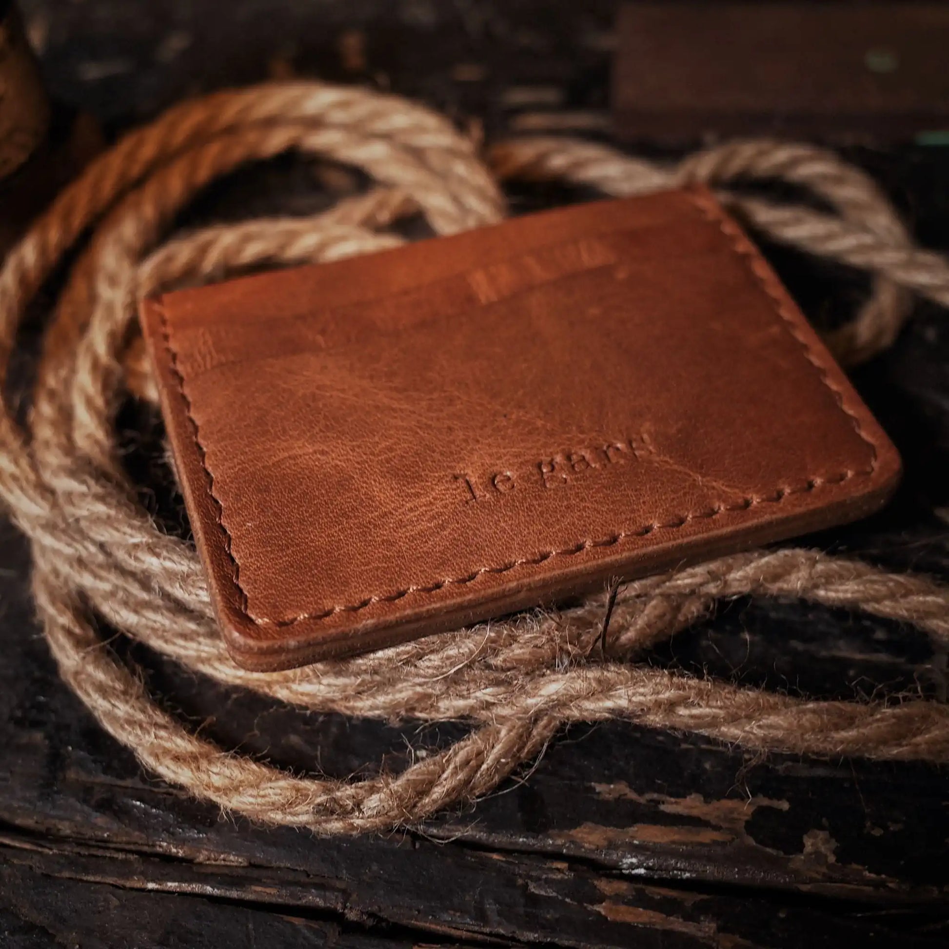 Minimalist full-grain cognac leather wallet for men and women