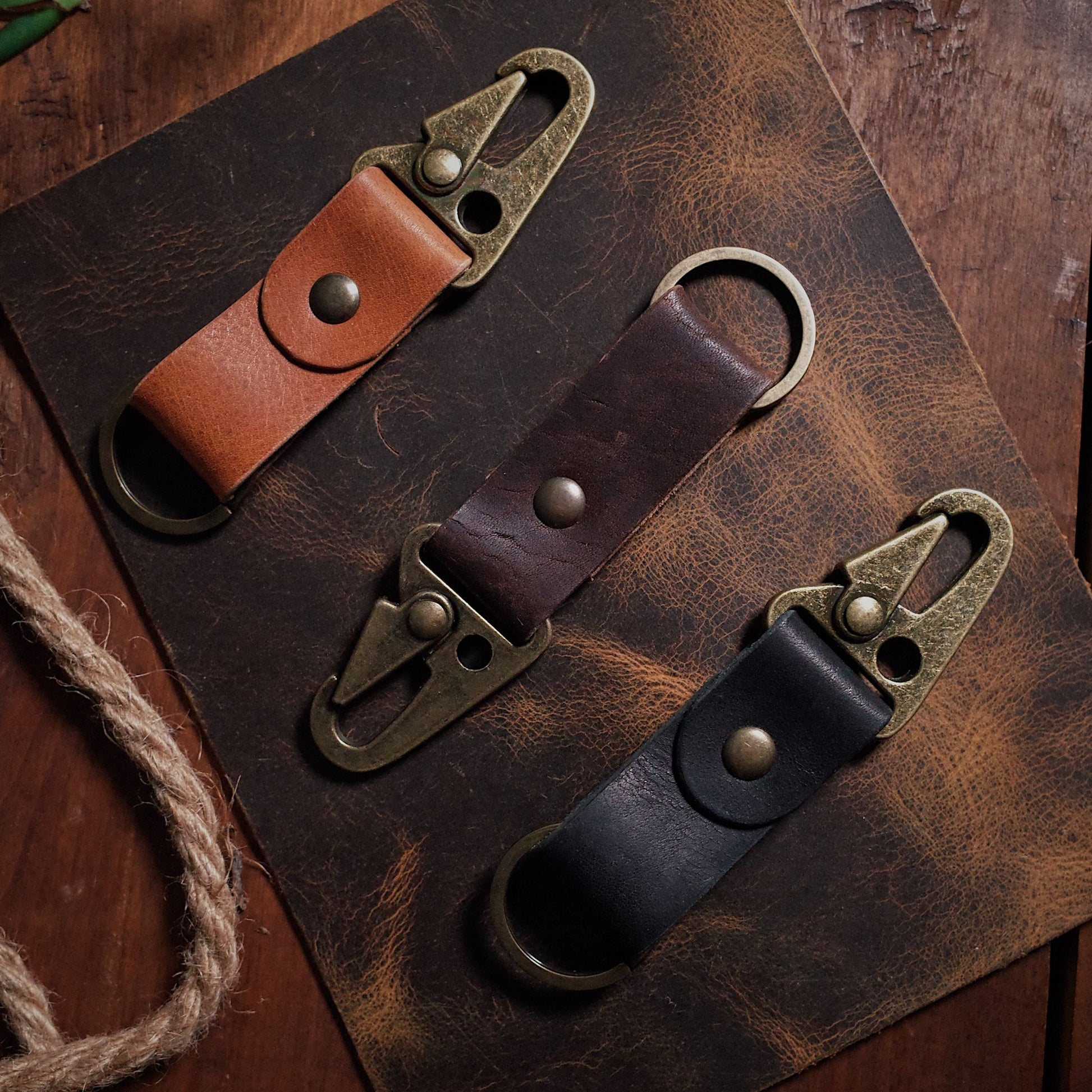 Customizable dark-brown leather carabiner key loop for everyday carry
